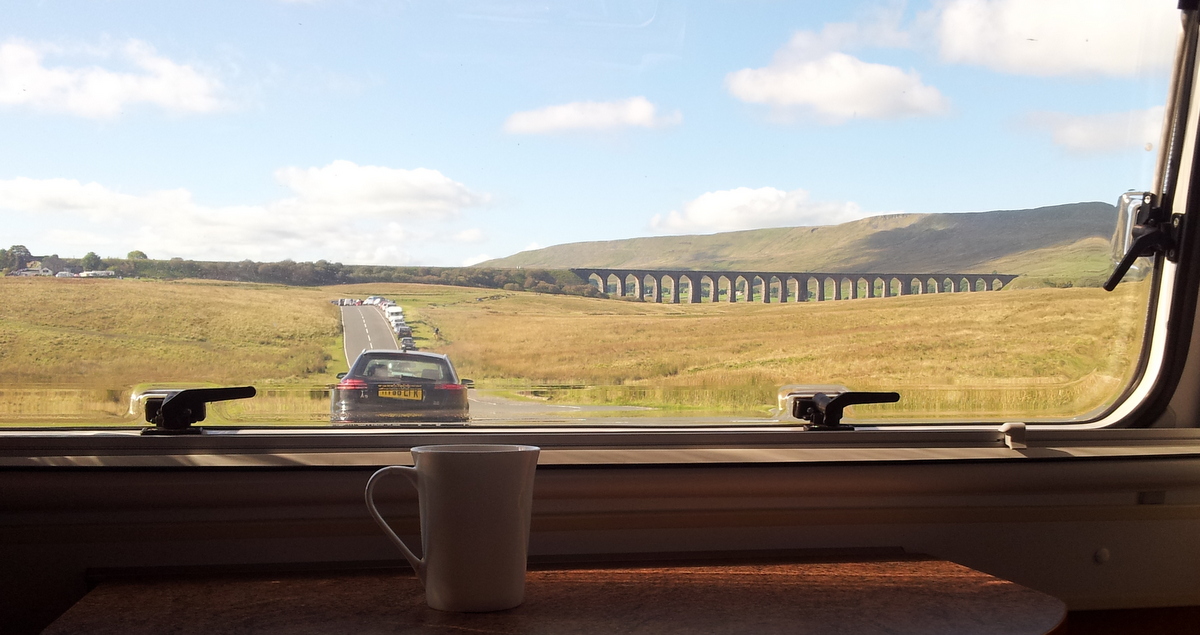 01-2016-10-02-12-09-00